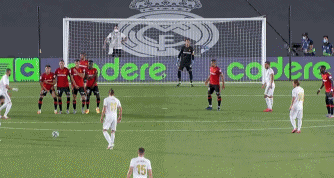 大姆巴佩助威 小姆巴佩绝平