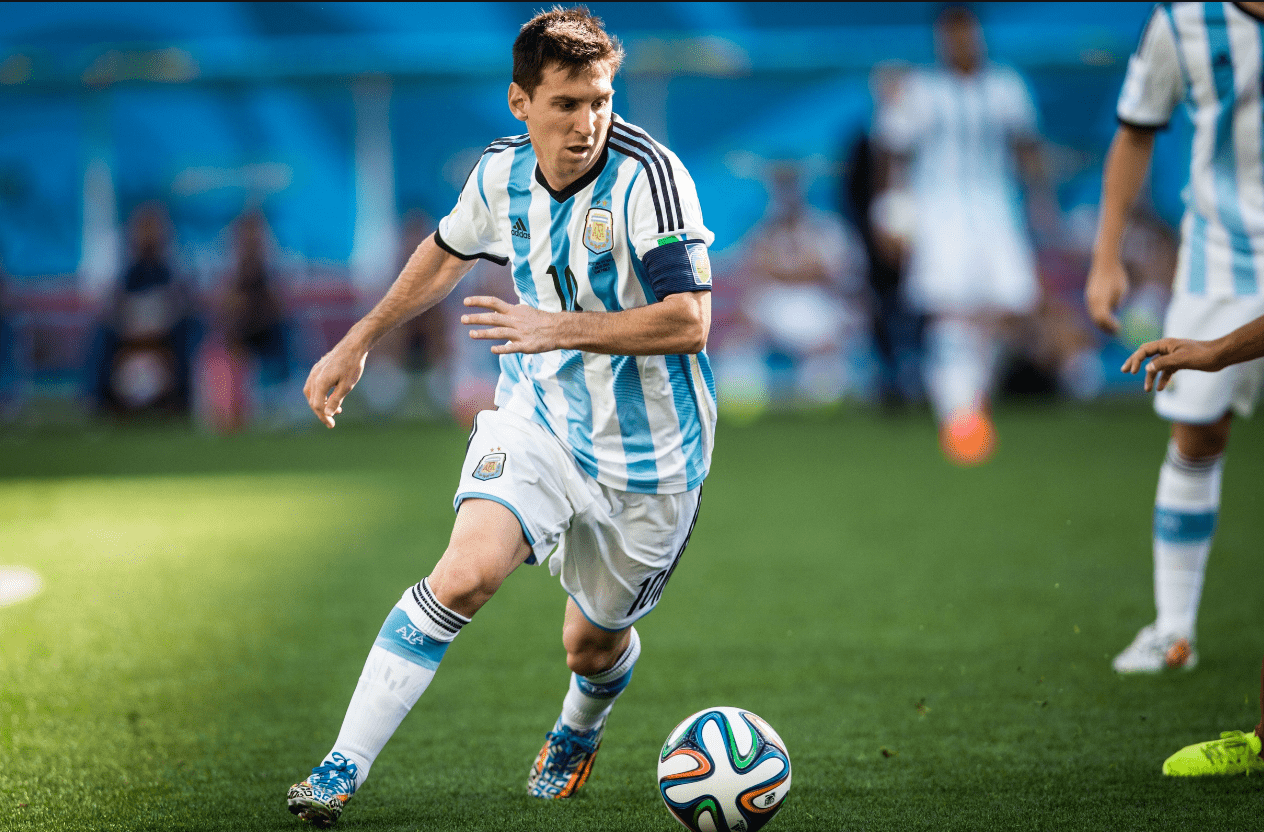 阿克：若把握住机会结果会不一样；胡桑诺夫和阿莱恩非常出色