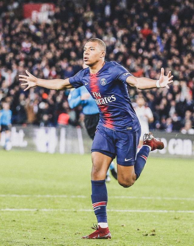 综合体育站内推荐逻辑 提升用户停留时长