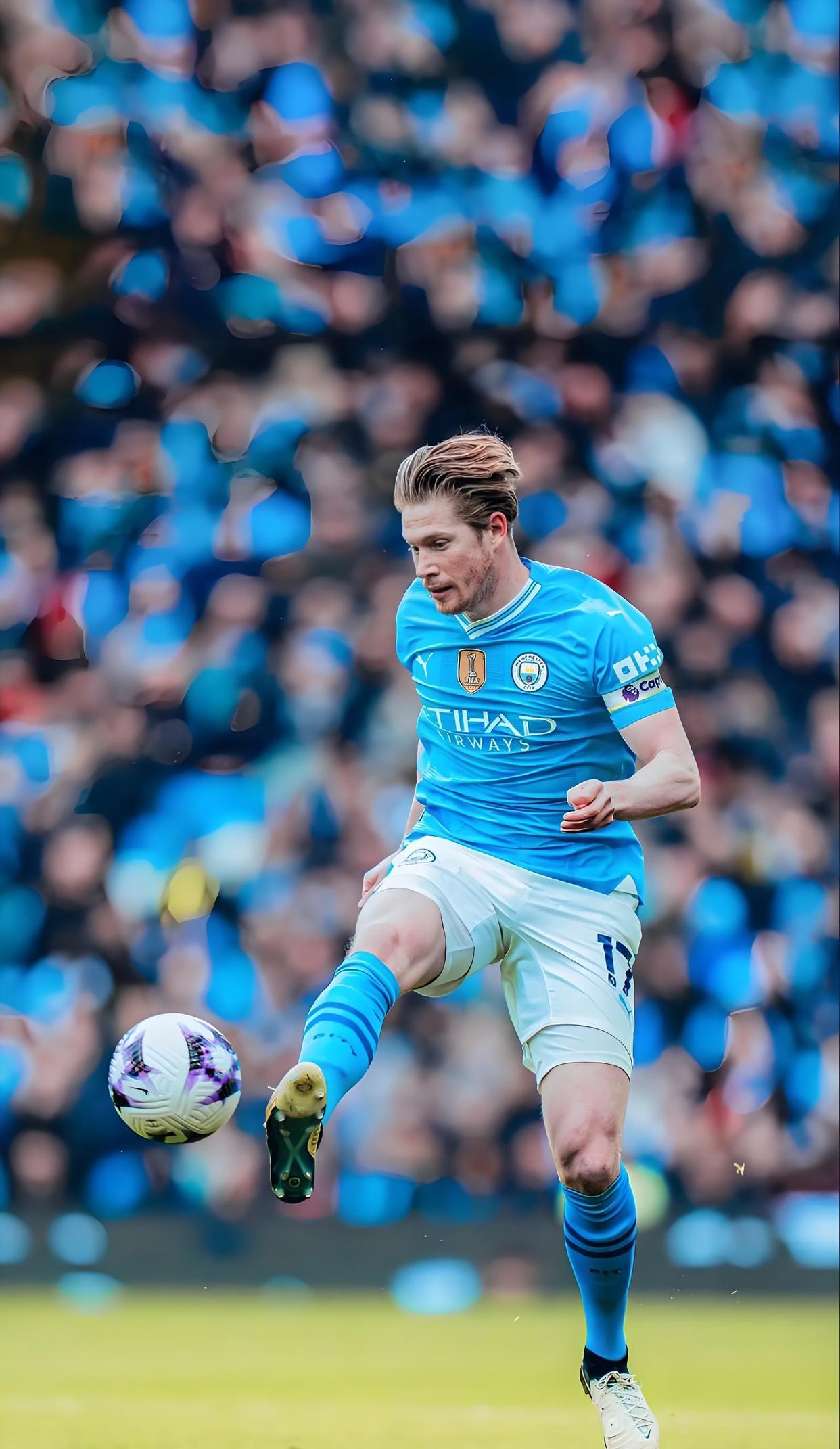 [德甲]格雷茨卡双响奥利塞传射 拜仁3-2沃尔夫斯堡