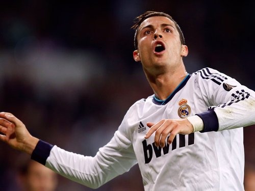 奥利塞独造4球，拜仁主场8-1狂胜